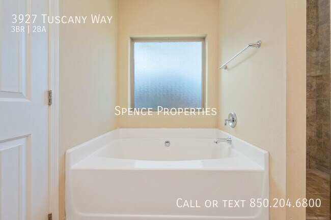 Building Photo - 3927 Tuscany Way