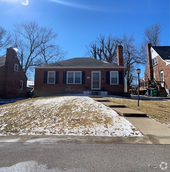 Building Photo - Quaint Rockhill Home in Private Cul-de-Sac!