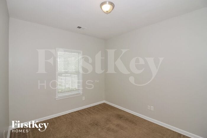 Building Photo - 5739 Eagleston Dr