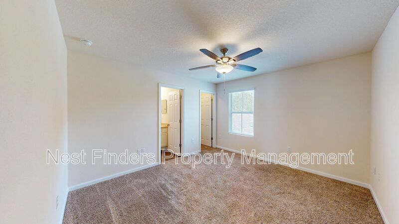 Building Photo - 93 Scotch Pebble Dr