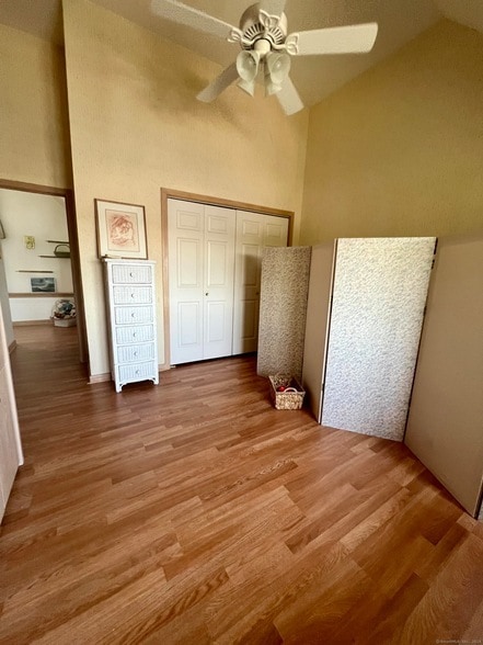 Building Photo - 131 Popes Island Rd