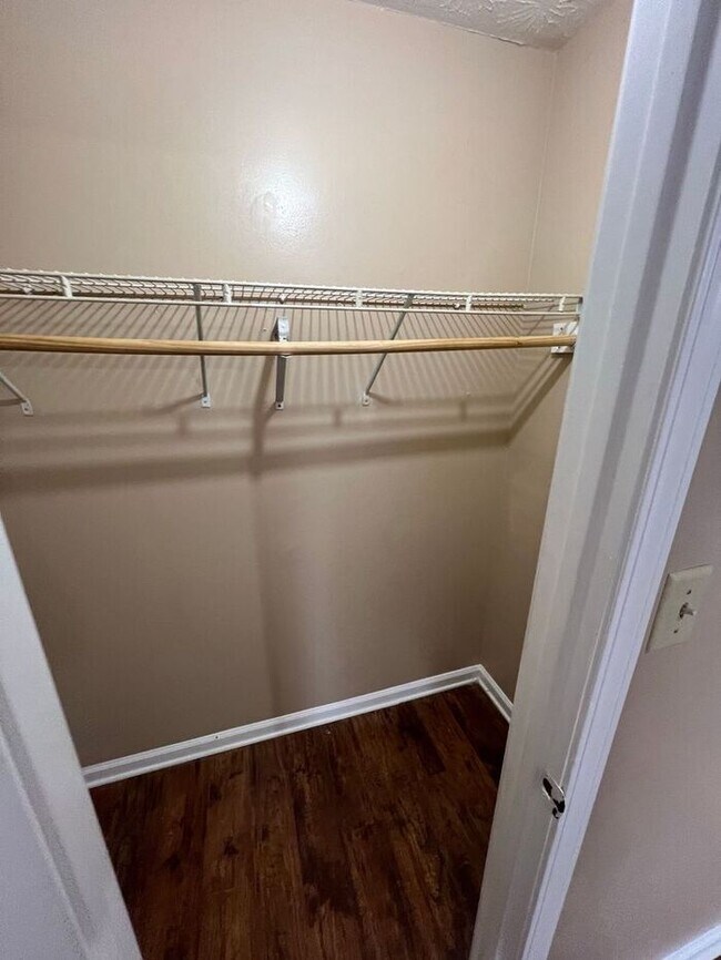 Building Photo - !!!WARNING: AVOID SCAMS CONFIRM RENTAL AT ...