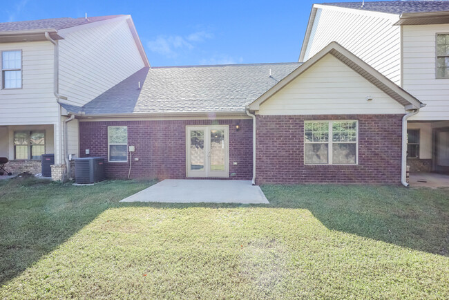 Building Photo - Charming 3 Bedroom Atlanta Home