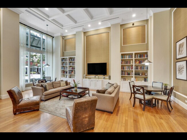 Building Photo - 480 Hibiscus St