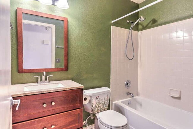 Building Photo - $1,000 Move-In Credit - Mission View off Valencia. Cardinal and Los Reales Rd