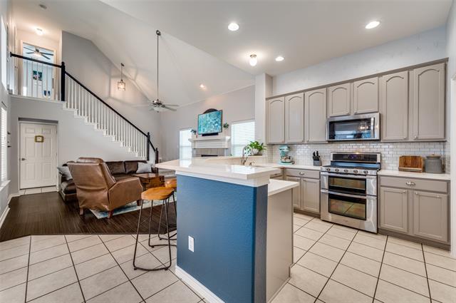 Building Photo - 933 Wenk Ct