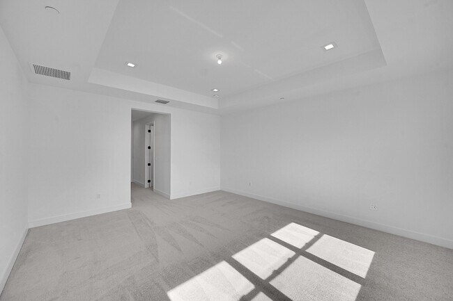 Building Photo - 9979 Migration Pt