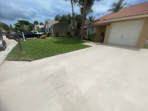 Building Photo - 6224 Country Fair Cir