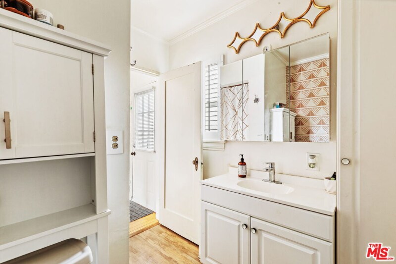 Building Photo - 5351 Packard St