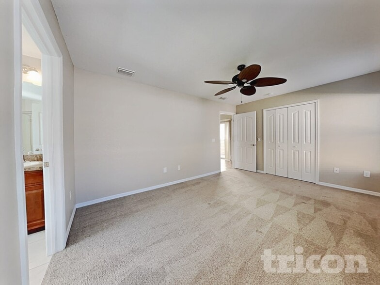 Building Photo - 2099 Godfrey Ave