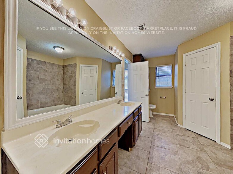 Building Photo - 6620 Basswood Dr