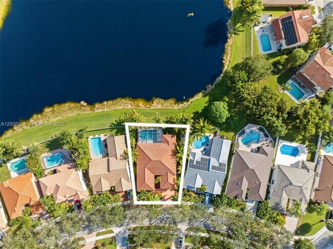 Building Photo - 646 Heritage Dr