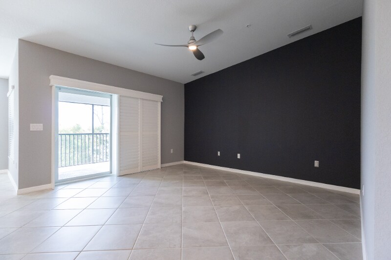 Building Photo - 14281 Heritage Landing Blvd