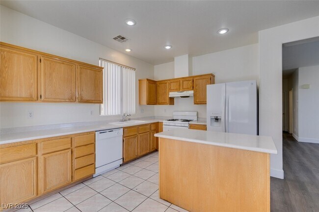 Building Photo - 10901 Napa Ridge Dr