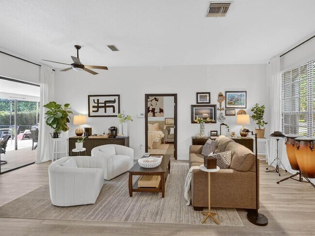 Building Photo - 357 Waterford Cir W