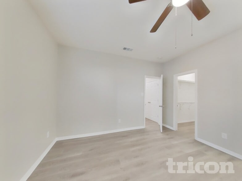 Building Photo - 21214 Peachvine Ln