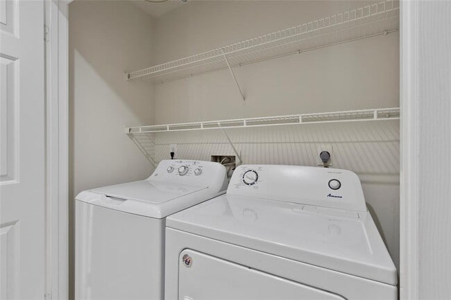 Building Photo - 1809 Oak Cluster Cir