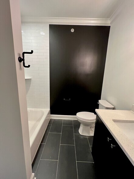 Building Photo - 12085 River Beauty Loop