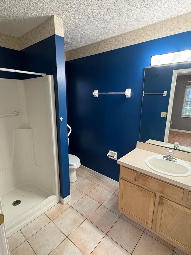 Building Photo - 436 Mango Cir