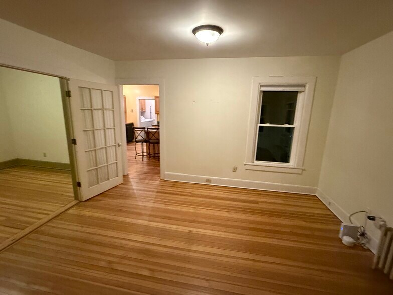 Living Room - 274 Prospect St