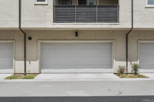 Building Photo - 5224 Beachfront Cove St