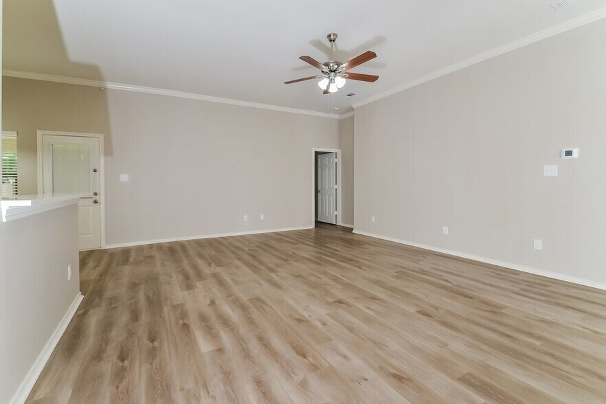 Building Photo - 109 Magnolia St