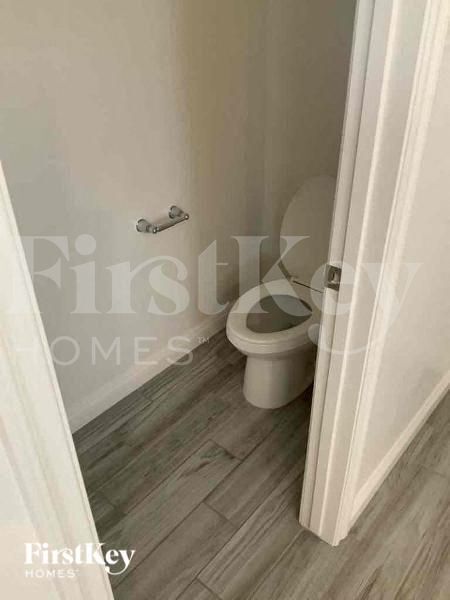 Building Photo - 11458 S 176th Dr
