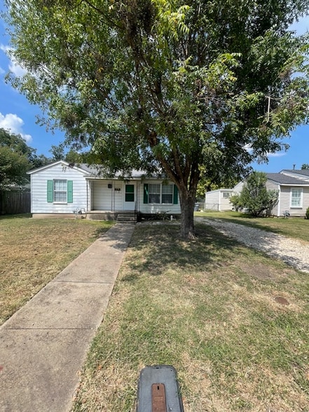 Building Photo - 3929 Trice Ave