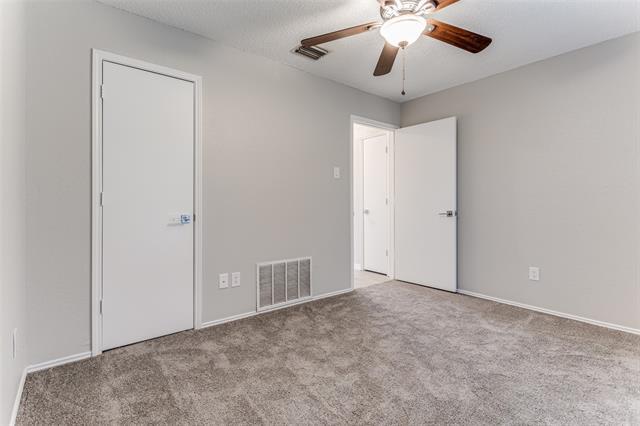 Building Photo - 1257 Roan Dr