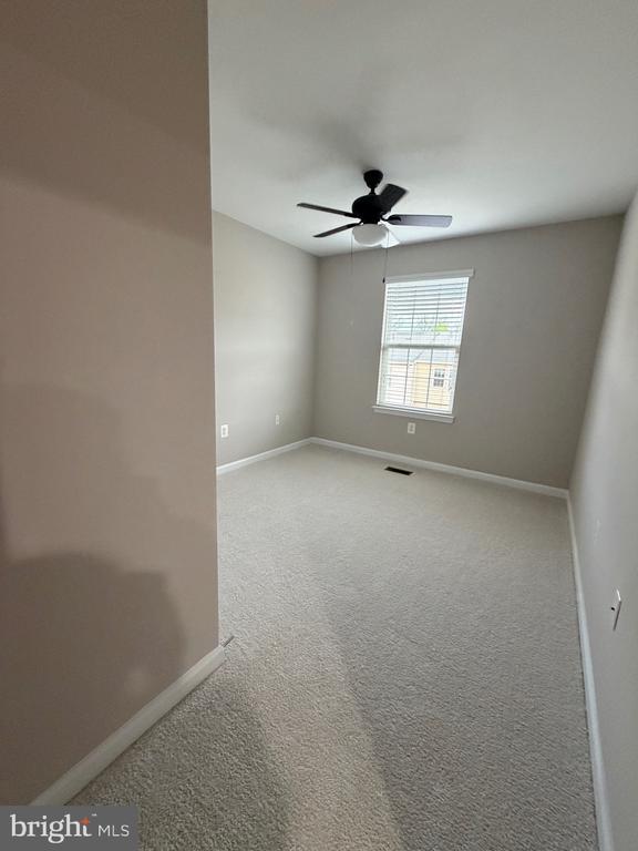 Building Photo - 128 Hidden Brook Dr