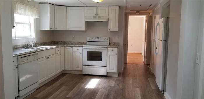 Building Photo - 3 Howard St