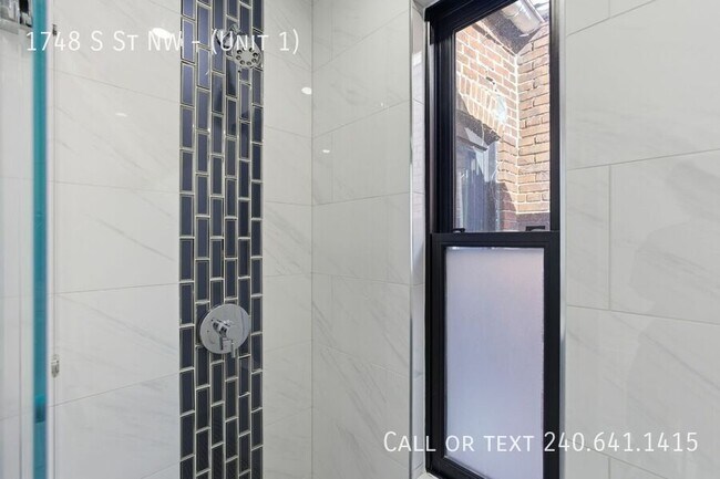 Building Photo - 1748 S St NW