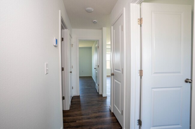 Building Photo - BRAND NEW 4 BEDROOM HOME