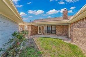 Building Photo - 1806 Rosebud Ct