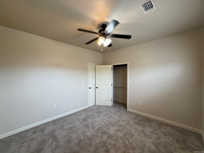 Building Photo - 1812 Abbey Ln