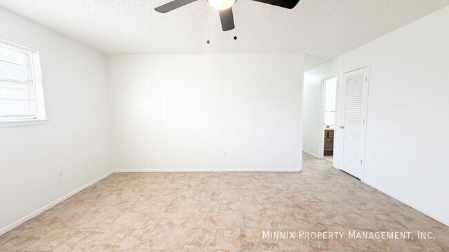 Building Photo - 7306 Avenue W