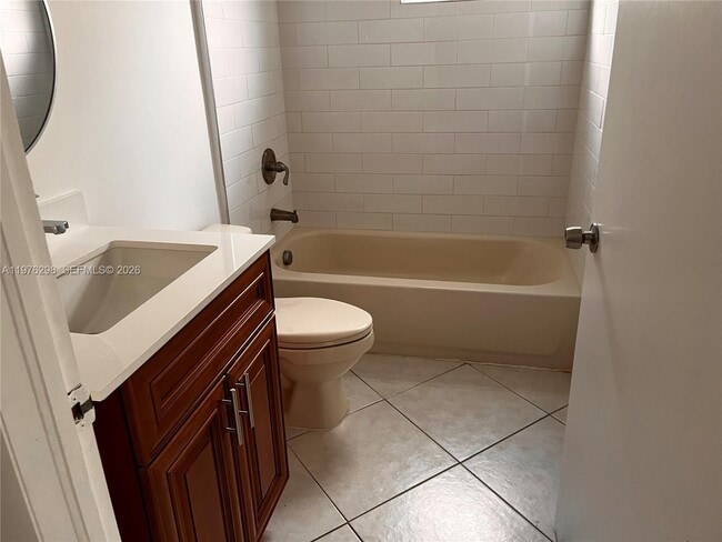 Building Photo - 181 NW 47th Ave