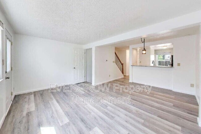 Building Photo - 3741 Lima Ct