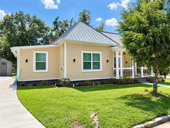 Building Photo - 1759 Bolton Rd NW