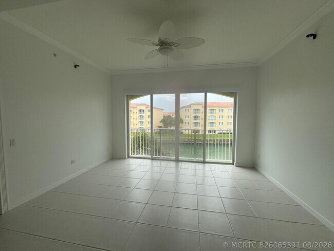Building Photo - 7 Harbour Isle Dr E
