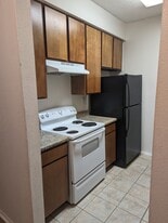 Building Photo - 10053 Westpark Dr