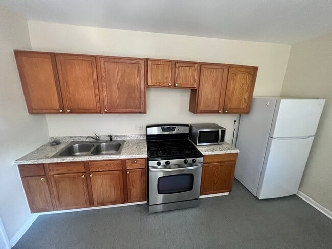 Building Photo - 3457 W 66th St