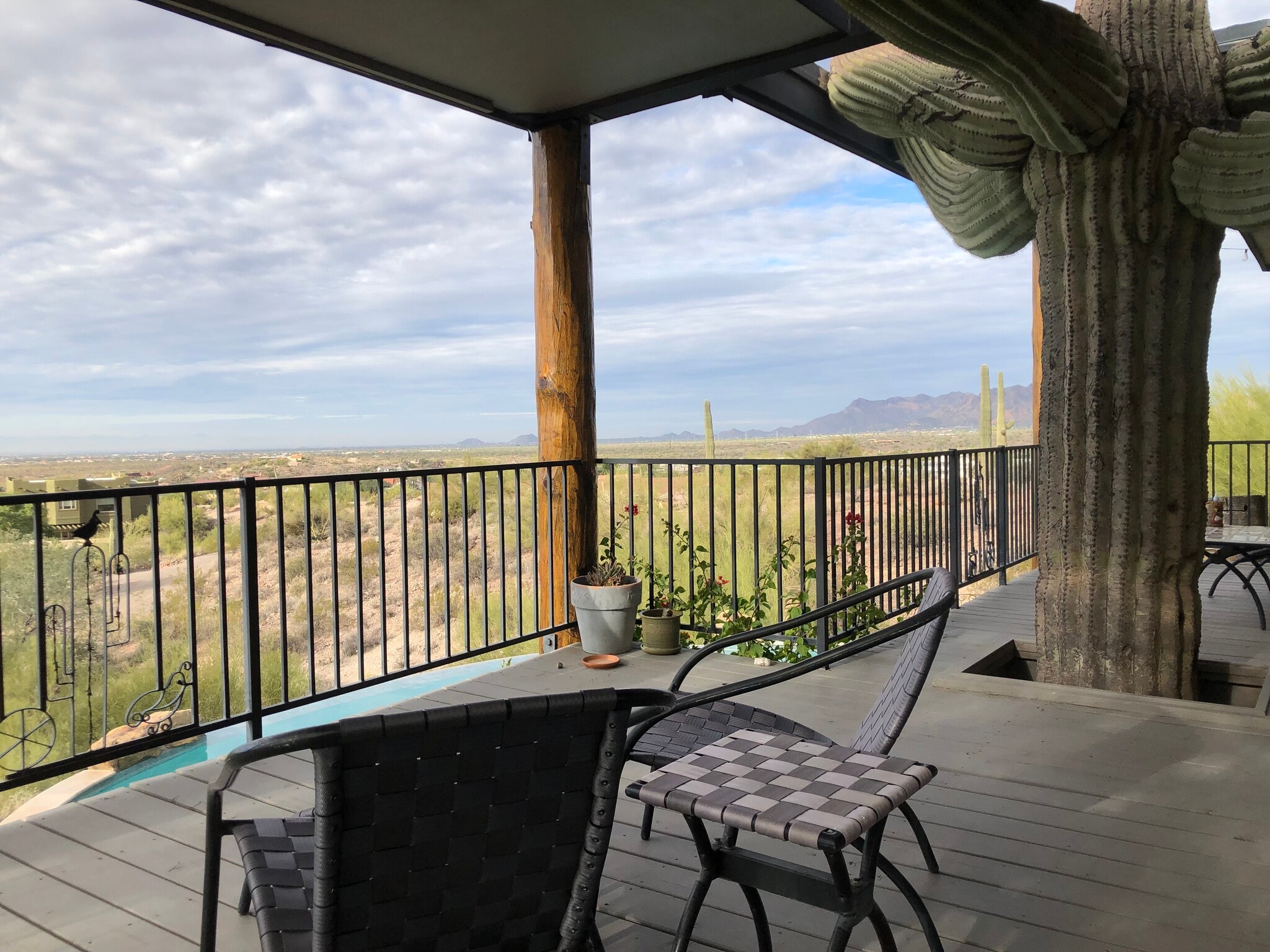 Building Photo - 2620 N Prospectors Rd