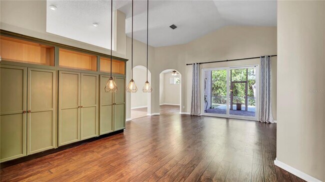 Building Photo - 4773 Chalfont Dr