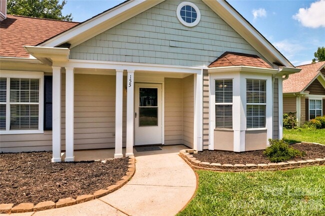 Building Photo - 155 Green Dragon Ct