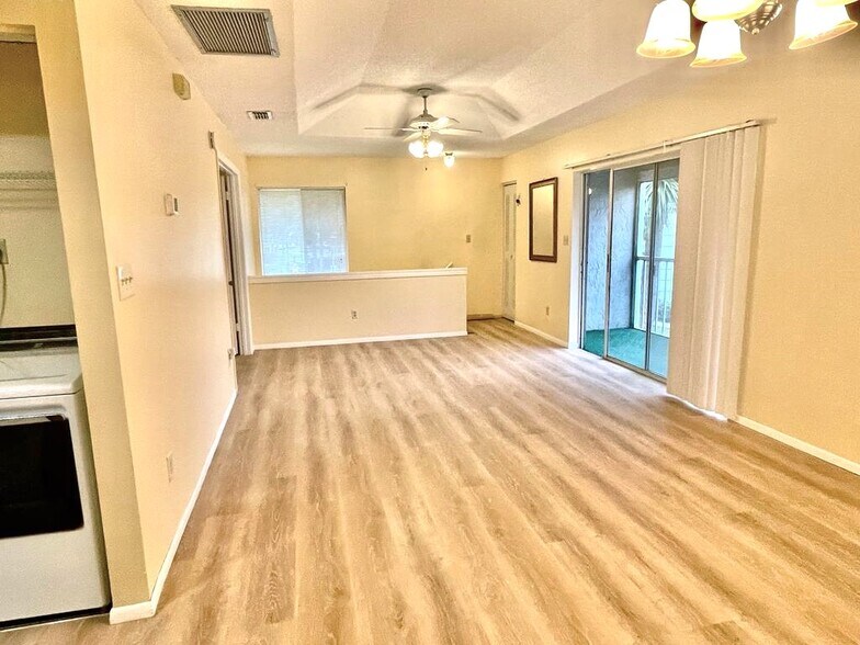 Living Room - 4377 White Pine Ave