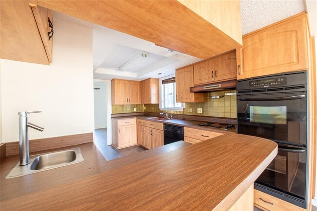 Building Photo - 5510 Chadwyck Dr