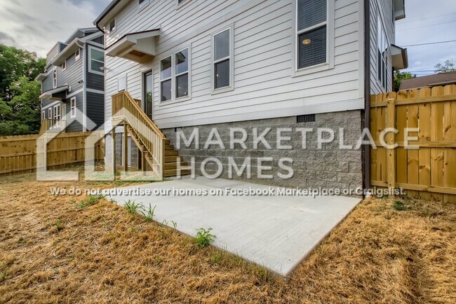 Building Photo - 518 Yokley Rd