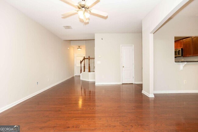 Building Photo - 5905 Oakbrook Lake Ct