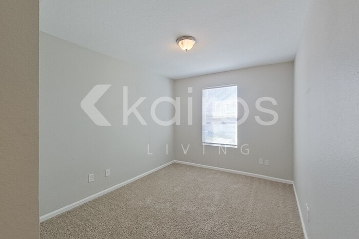 Building Photo - 1305 Mull St